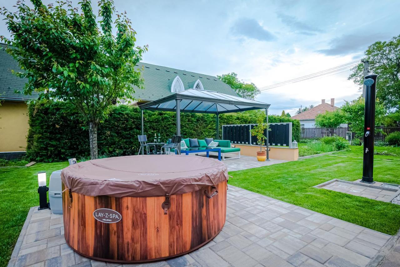 Sunny Garden Pihenohaz Villa Сиофок Екстериор снимка