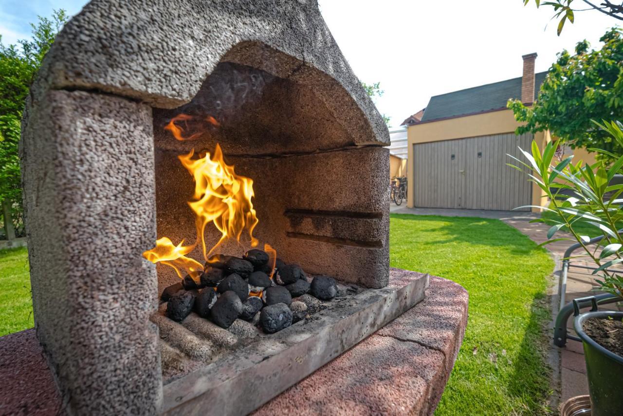 Sunny Garden Pihenohaz Villa Сиофок Екстериор снимка