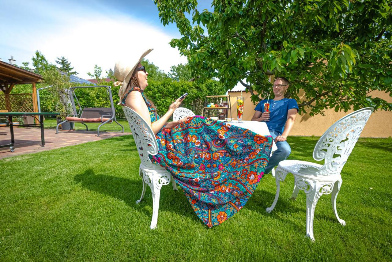 Sunny Garden Pihenohaz Villa Сиофок Екстериор снимка